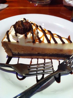 Hooters Peanut Butter Pie is no more